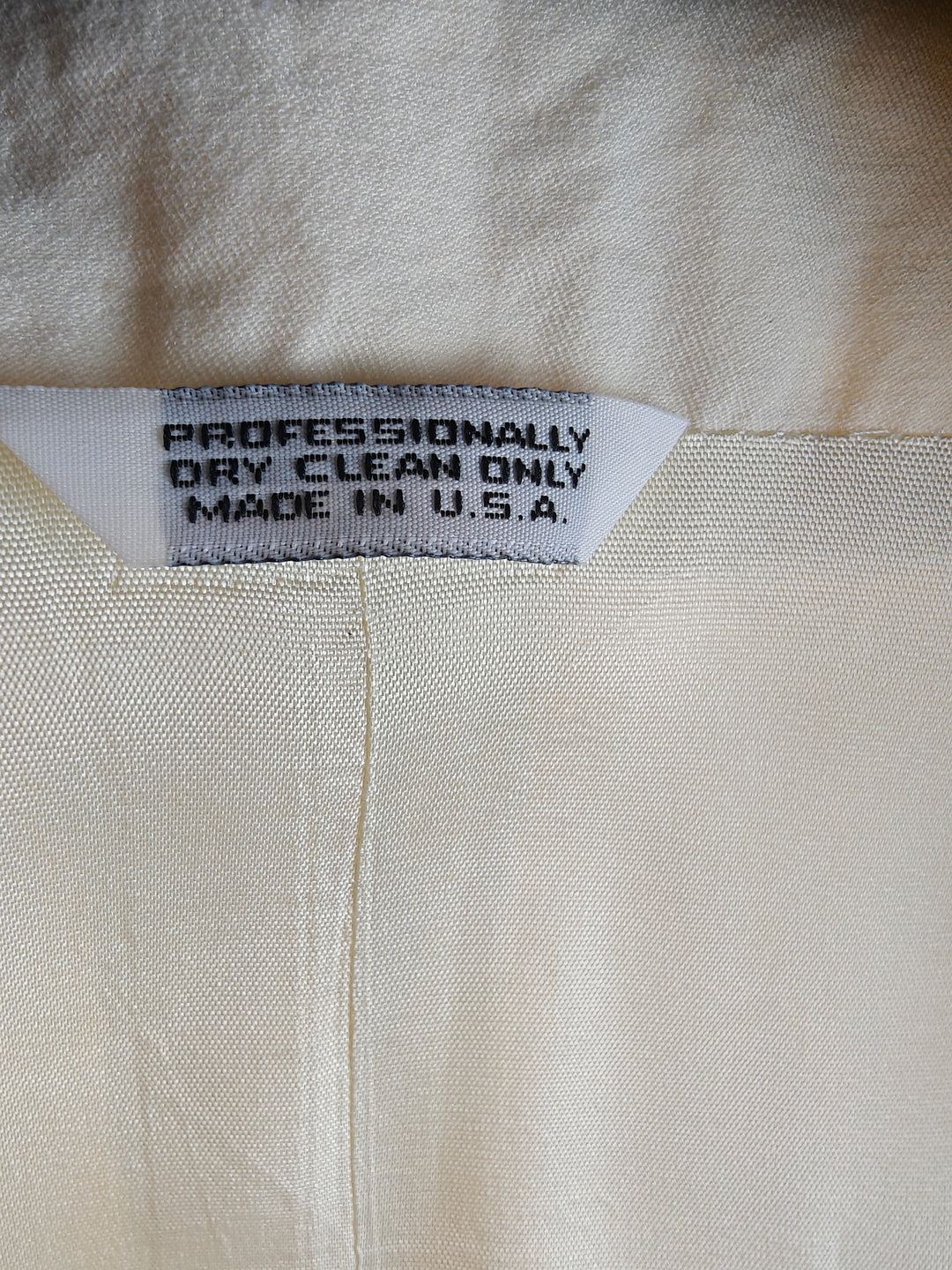Millenia Men's Ivory Trench Coat Size 44 Long Double Breasted Belted USA