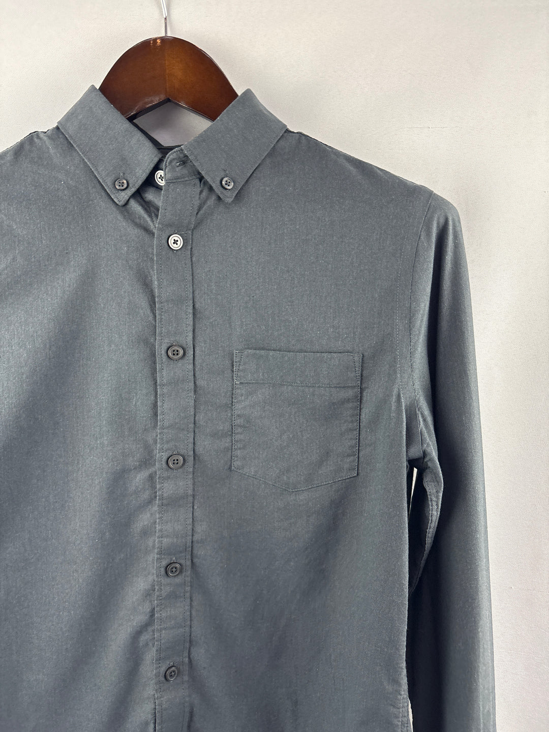 Men’s Express XS Charcoal Gray Button Up Dress Shirt
