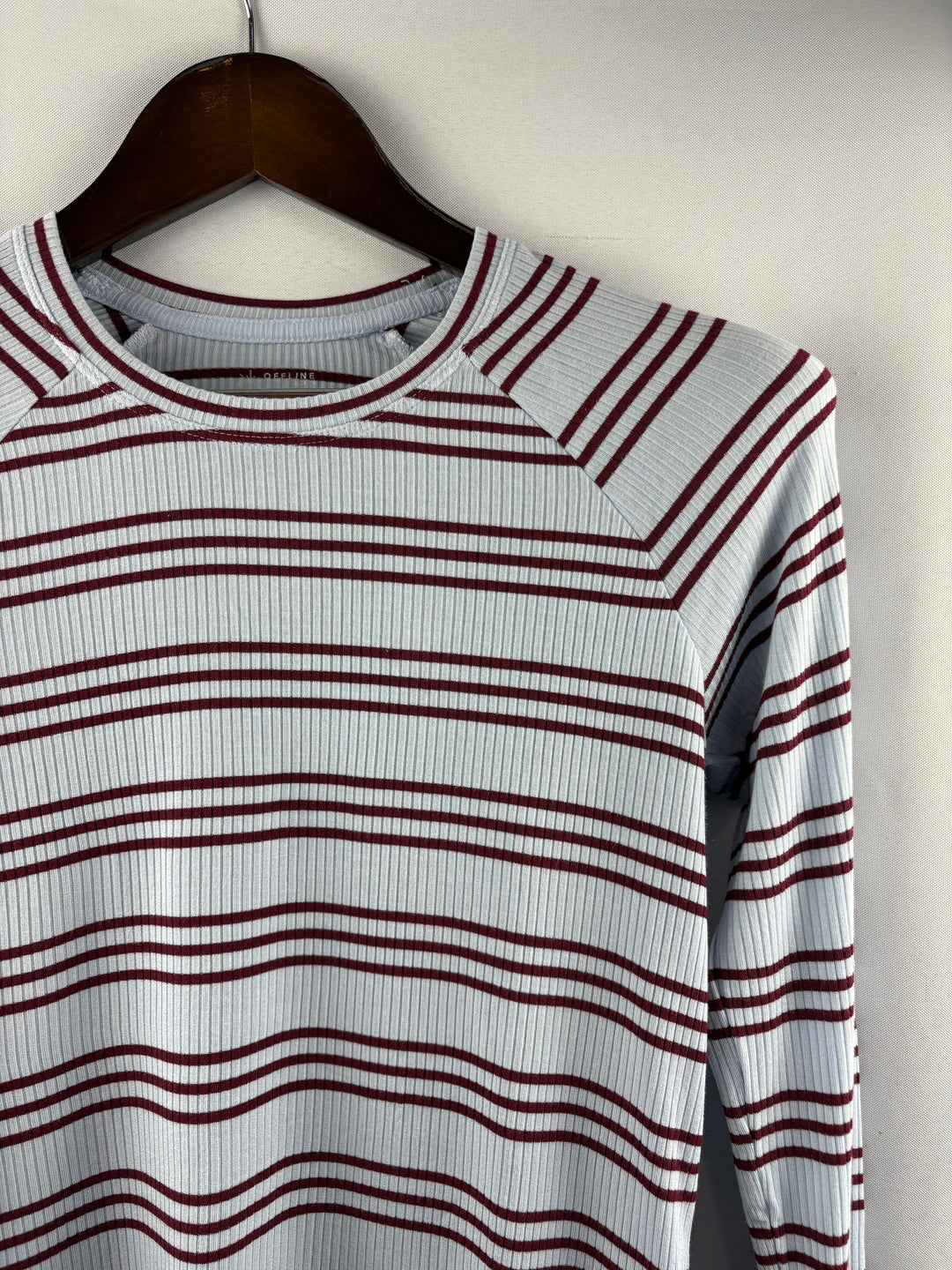 Women’s Offline by Aerie Small Sky Blue Long Sleeve w/ Red Stripes