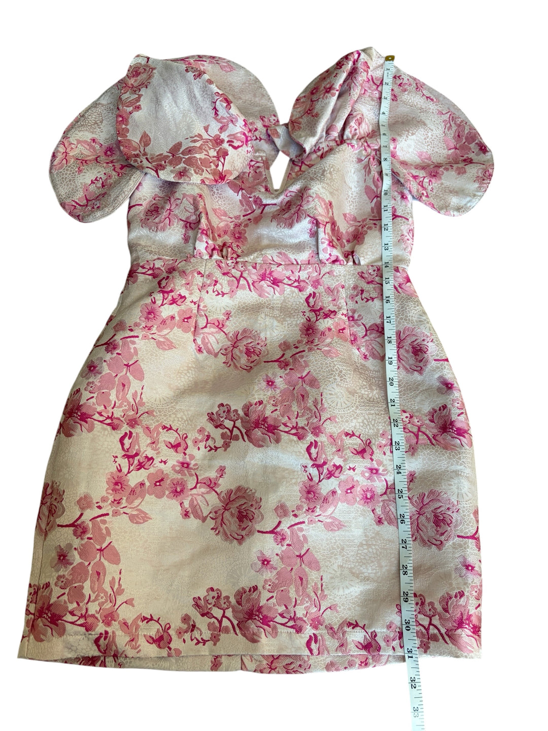 PrettyLittleThing Pink V-Bar Jacquard Expressive Sleeves Mini Bodycon Dress, Size 4