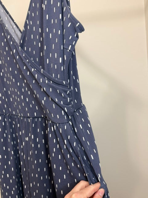 Mia &amp; Tess Criss Cross V Neck Romper Blue Print SzXL