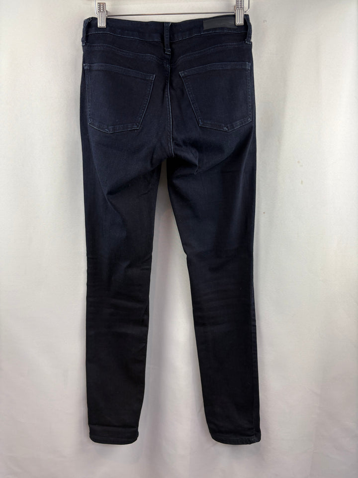 Women’s Calvin Klein Jeans Size 4x32 Dark Blue Skinny Jeans