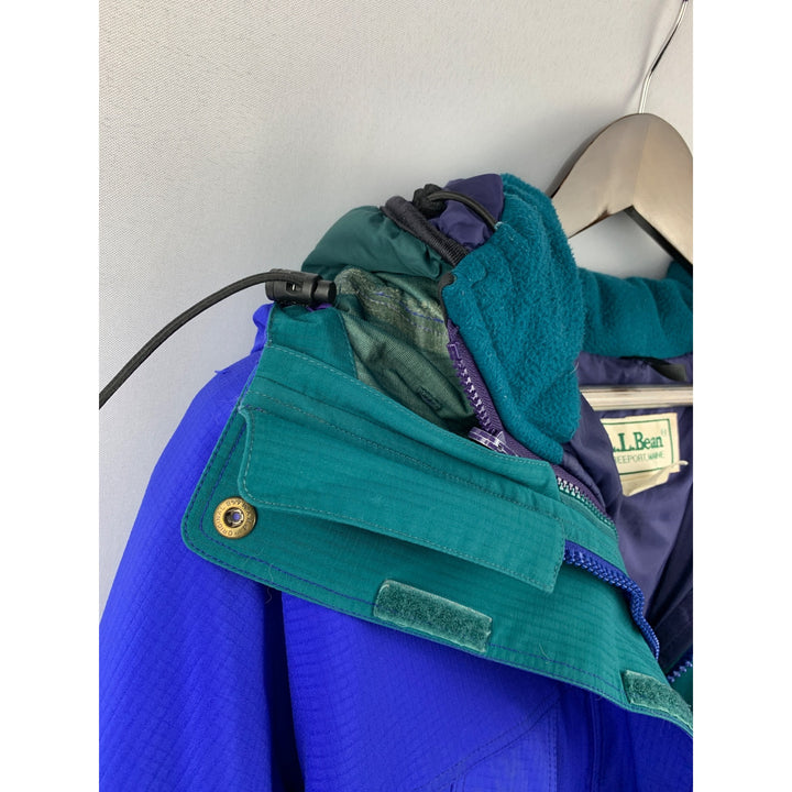 Women's L.L. Bean Blue Puffy Jacket Size XL
