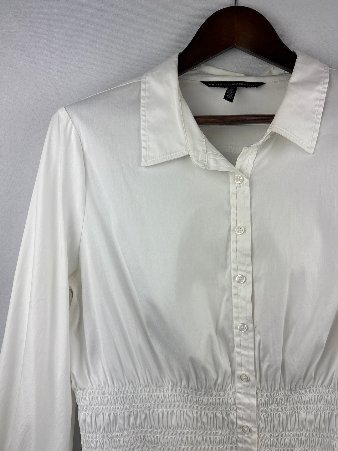 Women’s White House Black Market XL White Buttoned Blouse