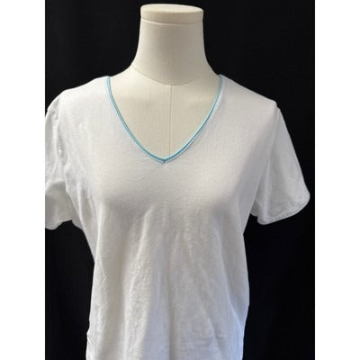 Women’s IZOD White Stretch Tee w/Light Blue accents Sz L