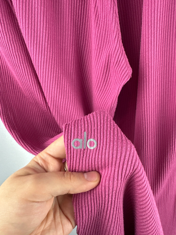 Women’s Alo Yoga Small Mauvish Pink Ribbed Pants