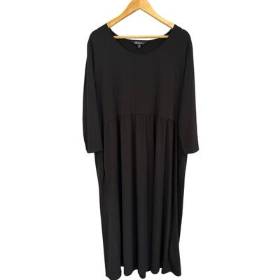 Women’s Ulla Popken Size 20/22 Black 3 Quarter Length Sleeve Maxi Dress.