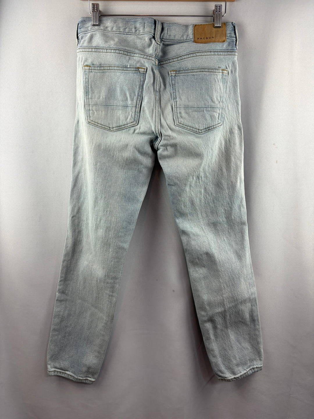 Women’s Pacsun Size 29x30 Light Blue Distressed Skinny Jean
