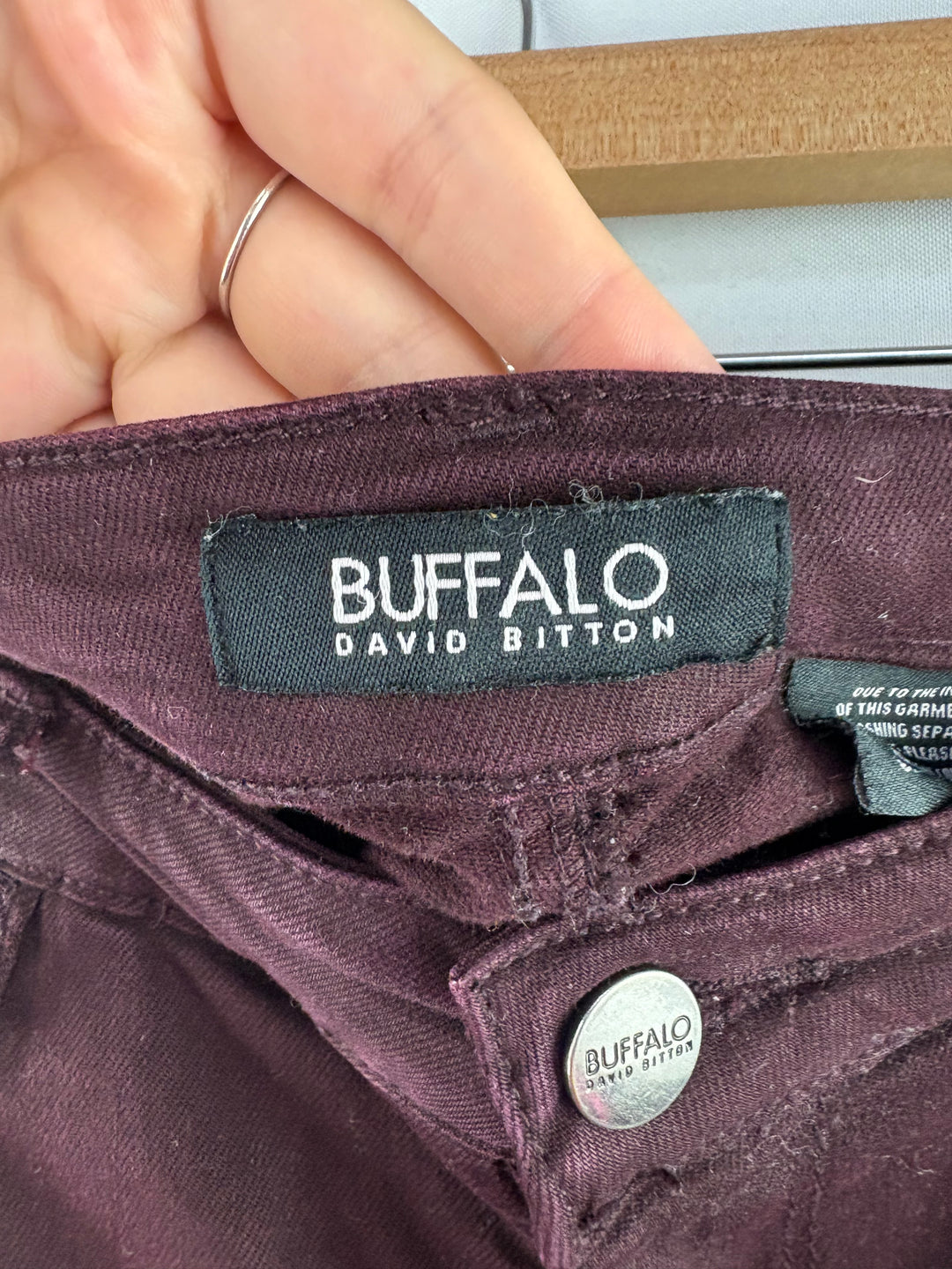Women’s Buffalo David Bitton Size 4/27 Burgundy Skinny Jeans