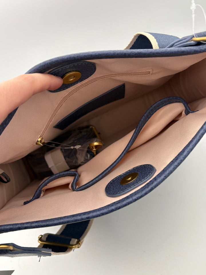 Women’s Style&Co Navy Blue Leather Crossbody Purse