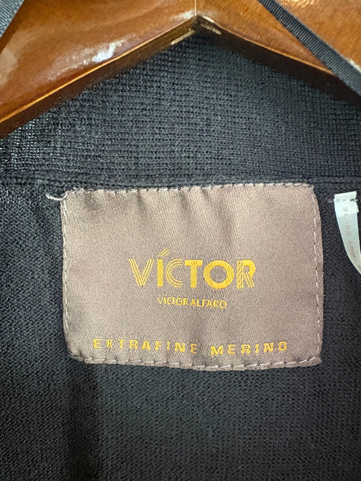 Women’s Víctor Alfaro Small Black Wool Cardigan