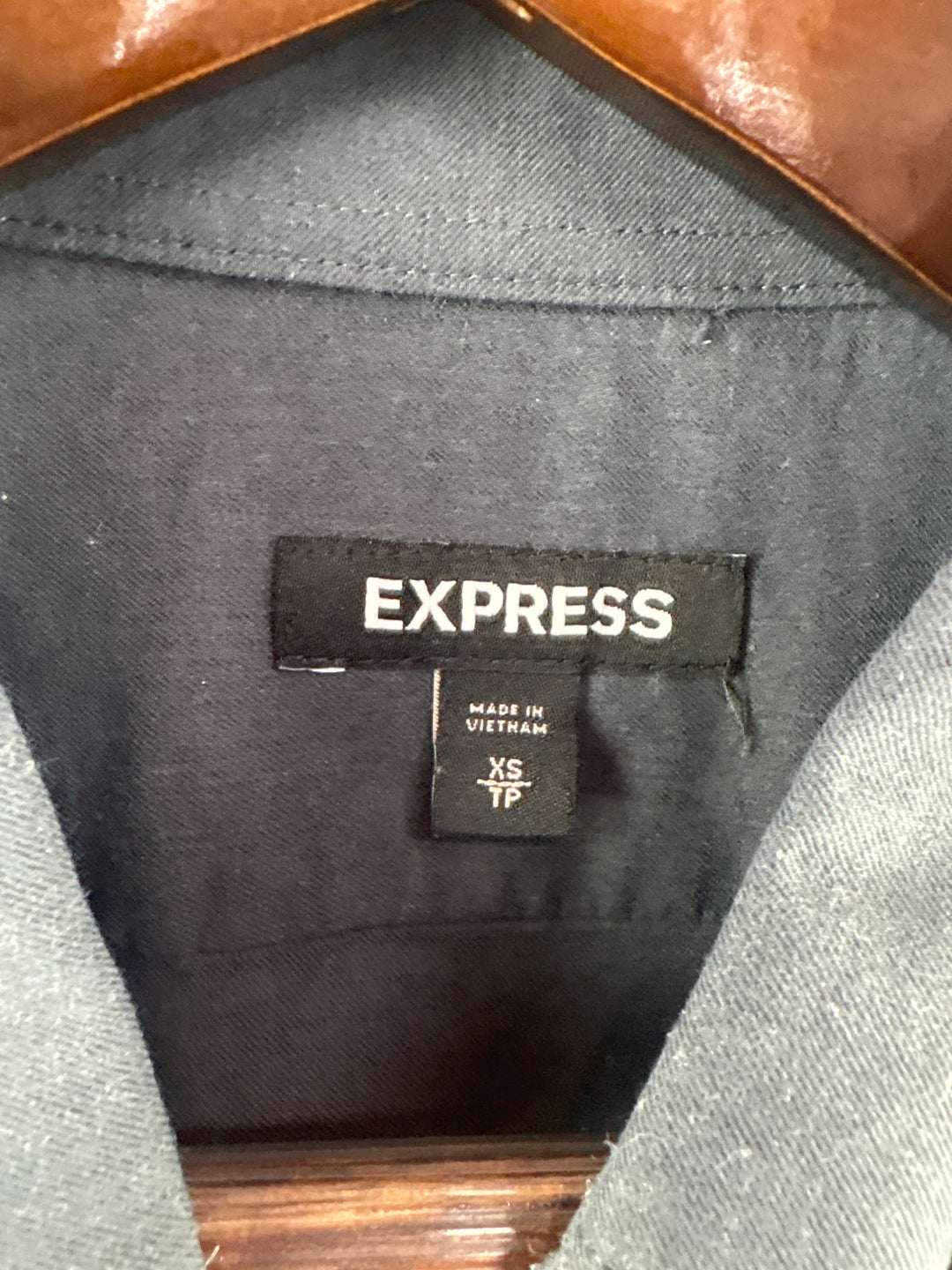 Men’s Express XS Charcoal Gray Button Up Dress Shirt