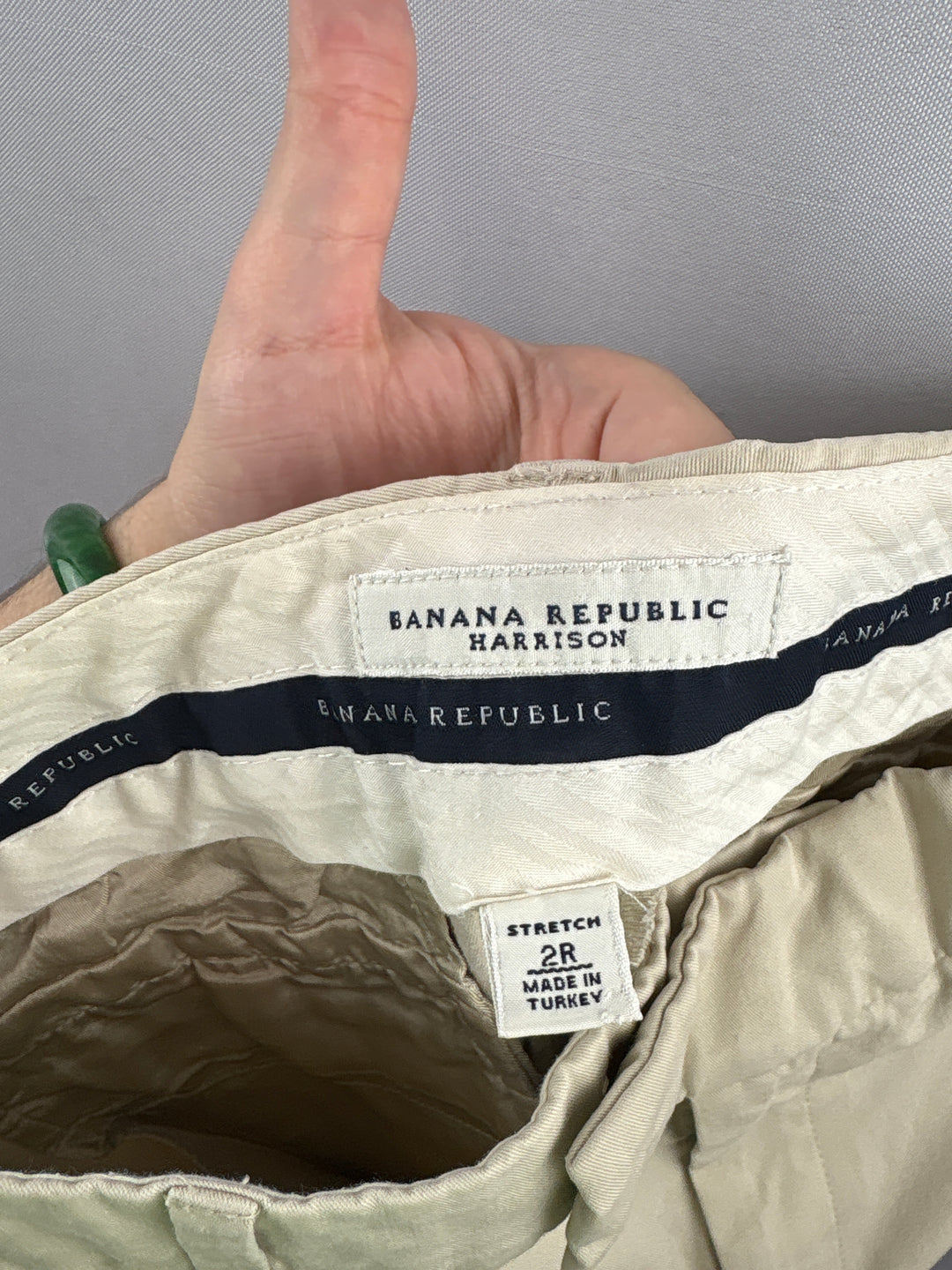 Women’s Banana Republic Size 28 Khaki Pants