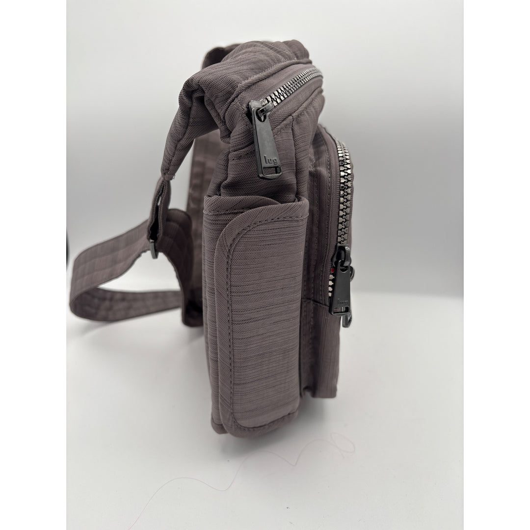Lug Crossbody Messenger Bag With Adjustable Strap & Multiple Zipper Compartments In Gray