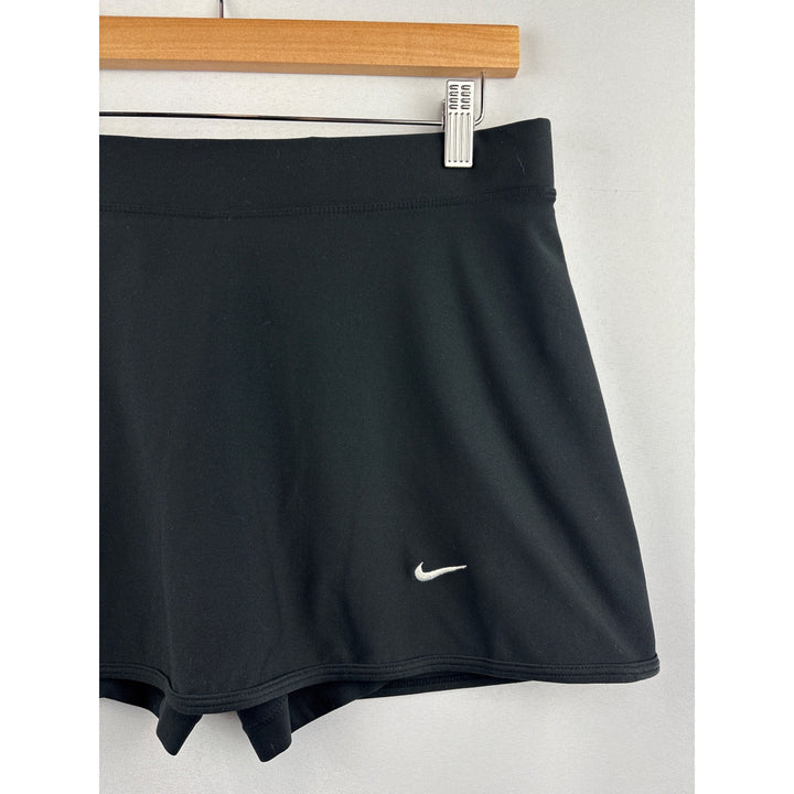 Women’s Nike Medium Black Sports Skort