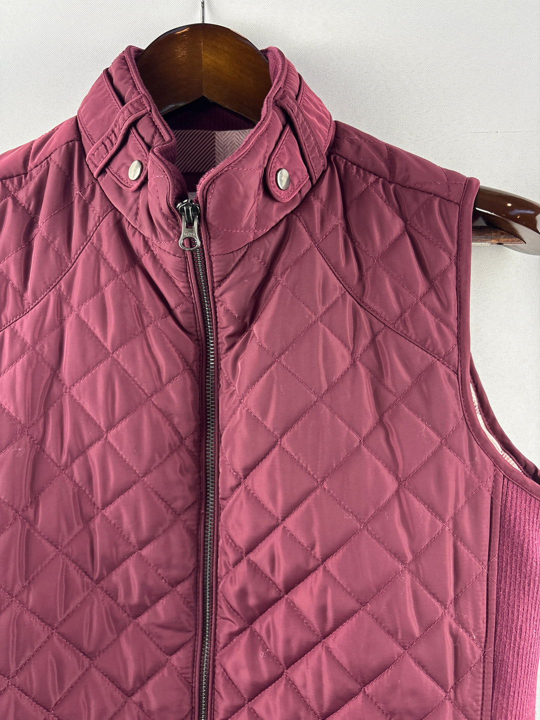 Women’s Market &amp; Spruce Small Burgundy Quilted Puffer Vest