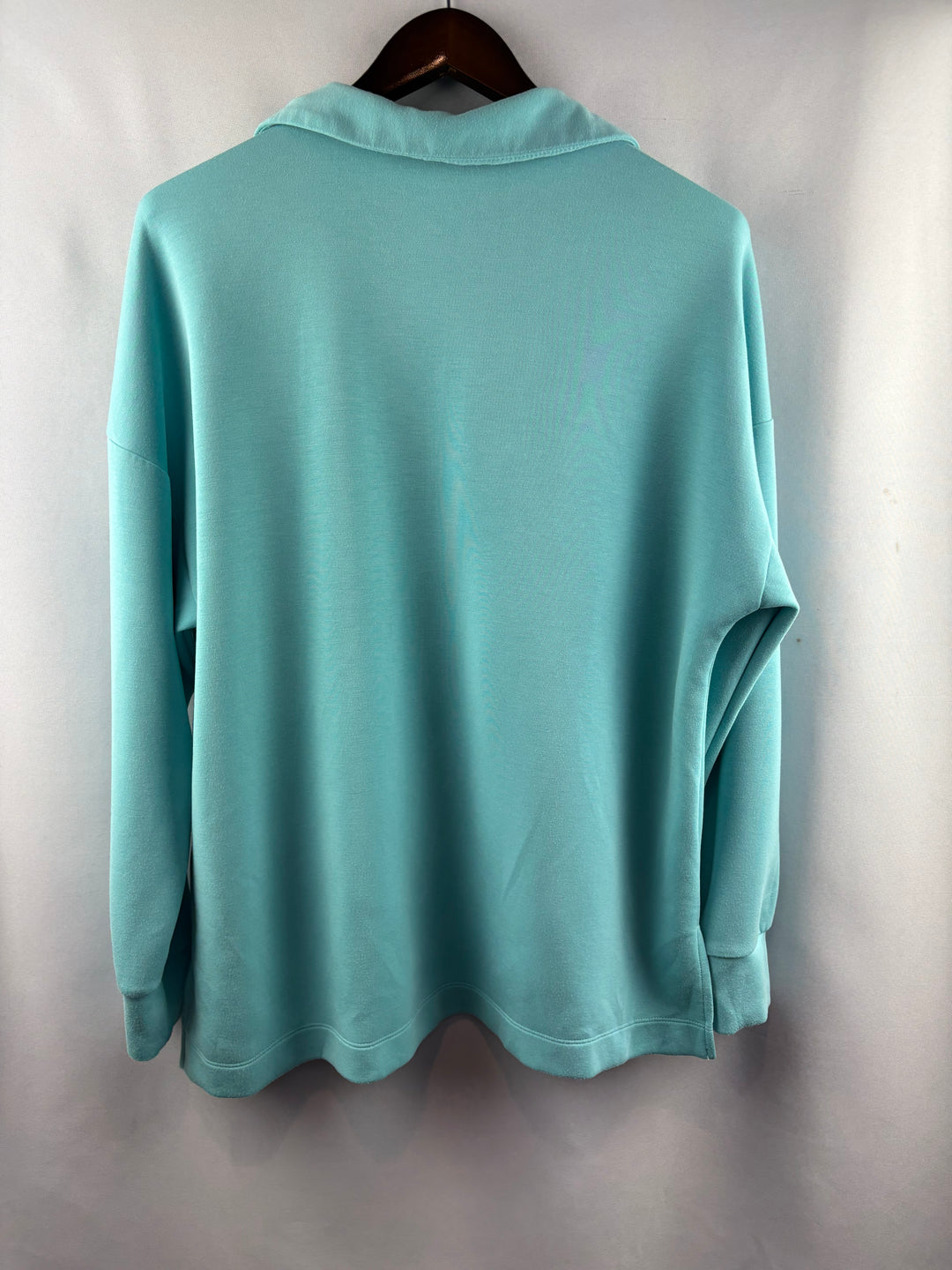 Women’s Belle by Kim Gravel Large Aqua Long Sleeve Shirt