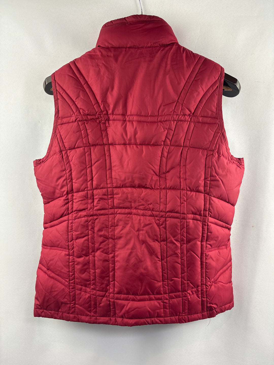 Women’s Woolrich Small Brick Red Puffer Vest