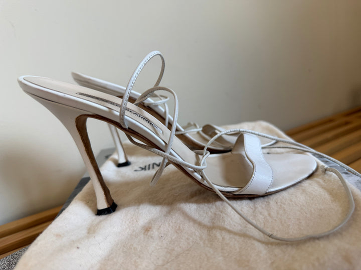 Manolo Blahnik White Leather Lace-Up Sandals Heels Size 37.5