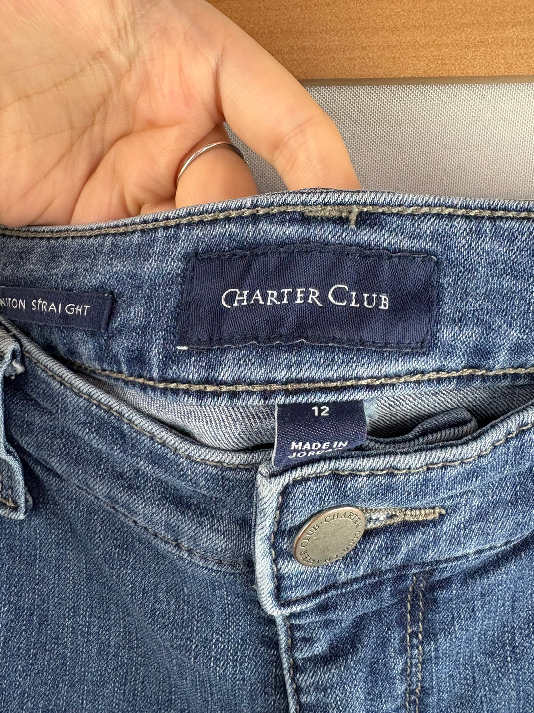Women’s Charter Club Size 12 Medium Wash Blue Straight Leg Jeans