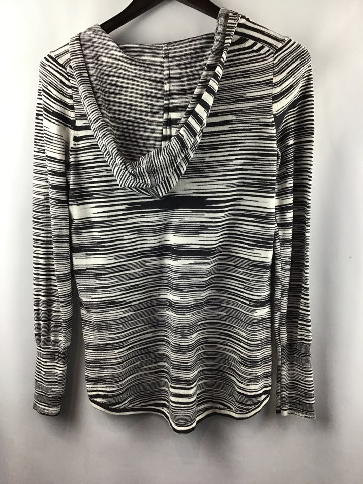 Women’s Nic + Zoe  Black White Abstract Stripe Knit Pullover Hoodie Size S