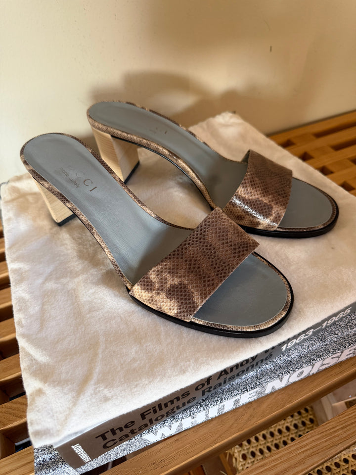 Gucci Tom Ford Era Snakeskin Print Leather Mule Sandals Wood Heel Size 7.5B