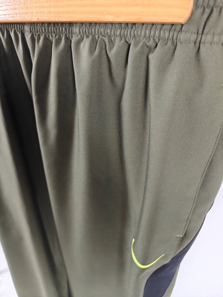 Men’s Nike Dri-FIT Tracksuit Olive Black Size XL Jacket &amp; Pants Set