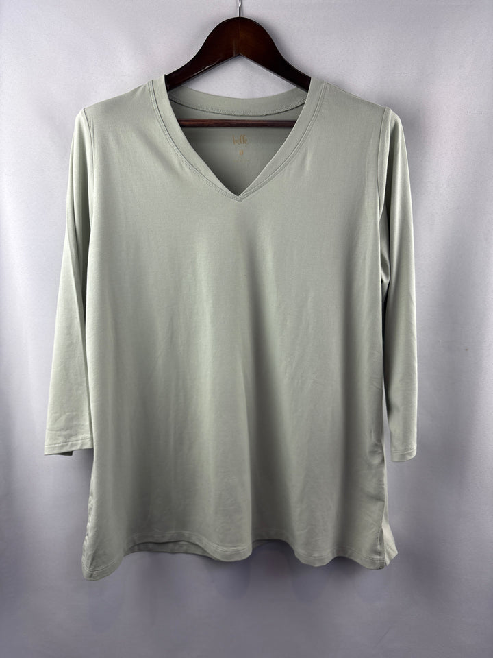 Women’s Belle Kim Gravel Large Pale Grayish Green V-Neck Shirt