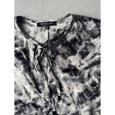 Lafayette 148 Grey printed front tie silk blouse, Size Medium