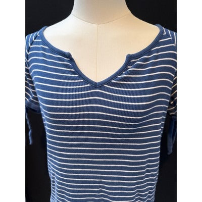Women’s American Living Blue Striped Keyhole T Shirt Sz L