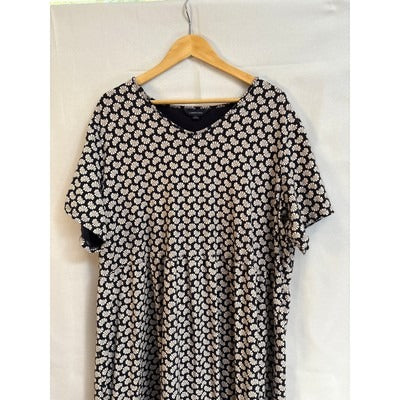 Women’s Lands End Size 3X Navy Blue Dress with White Flowery Seashell Design