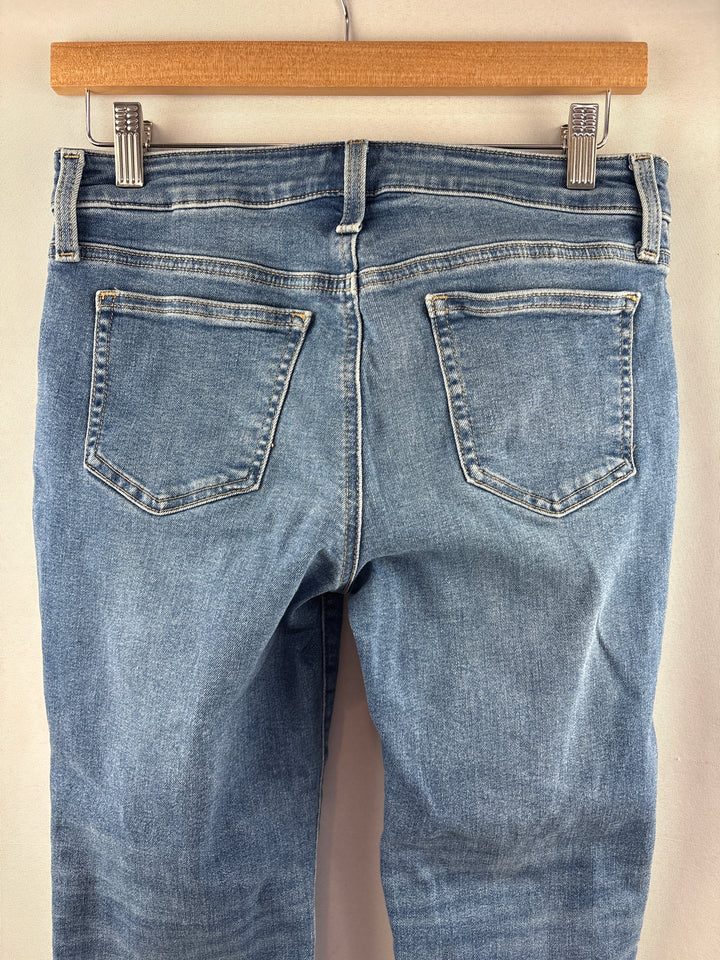 Women’s Chico’s Size Petite 4 Medium Blue Cutoff Capris