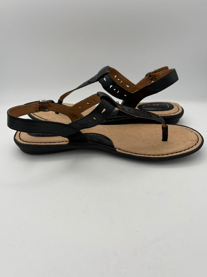 Women’s B.O.C Size 8 Black Leather Thong Sandals