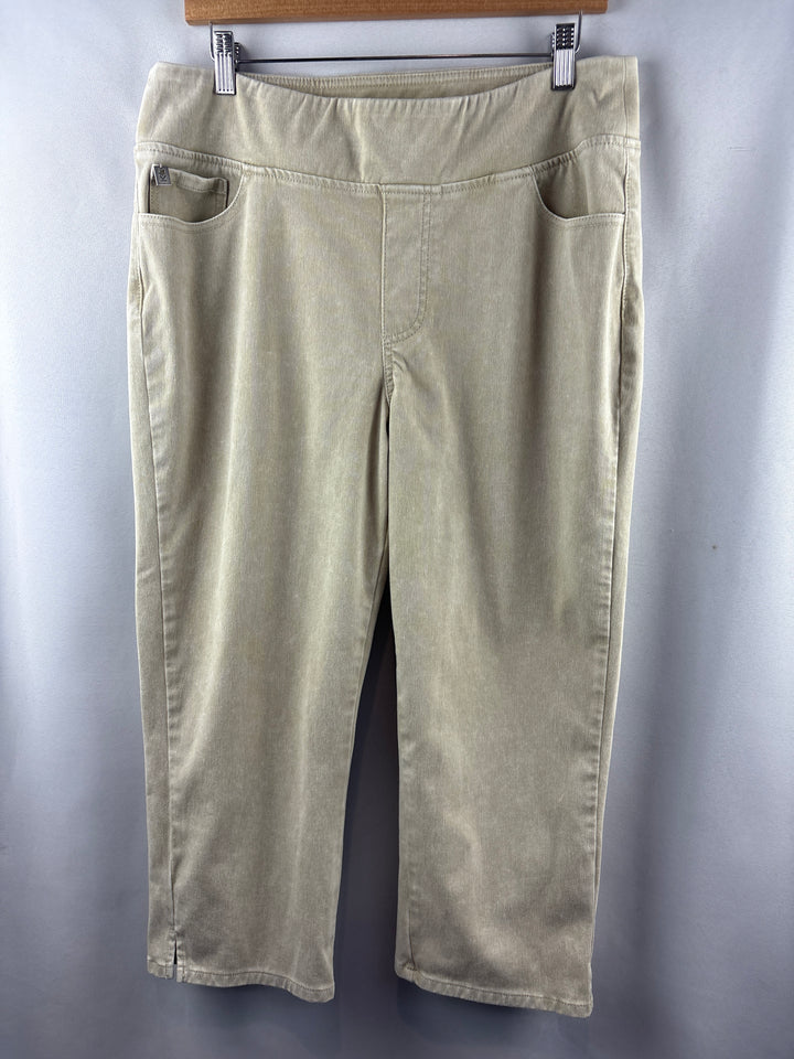 Women’s Belle Kim Gravel Size 16T Khaki Capris