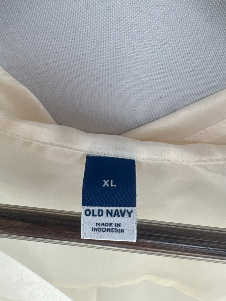 Women’s Old Navy XL Sheer Cream Button Up Shirt