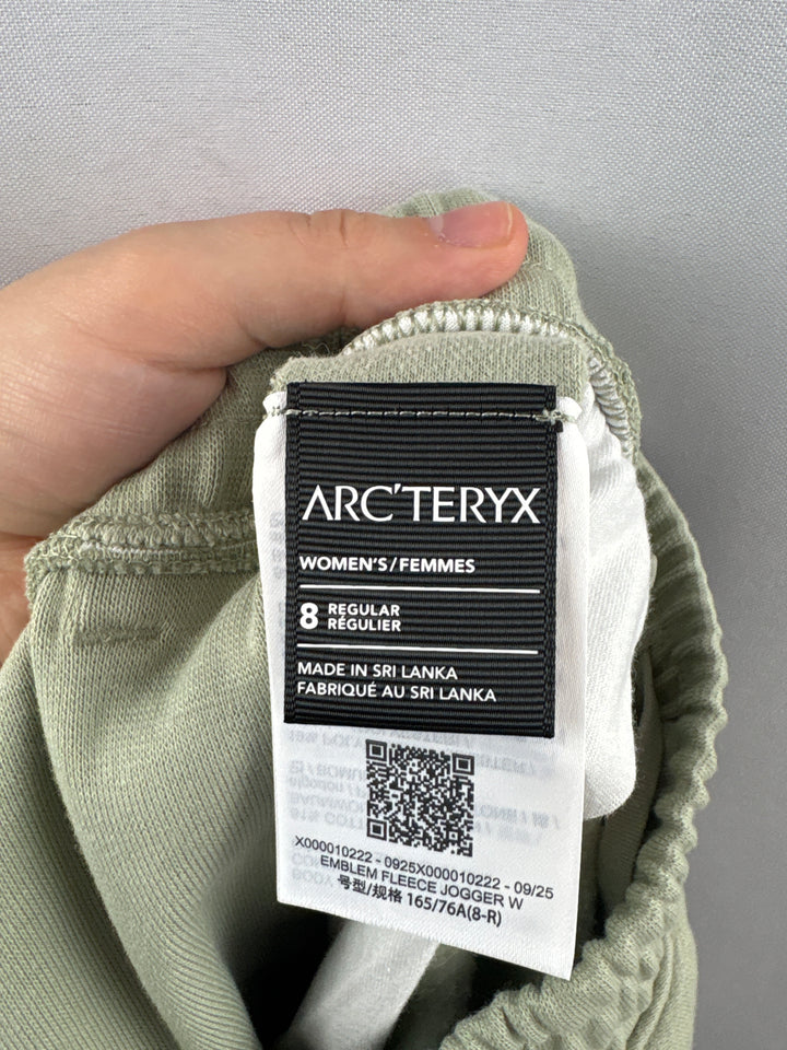 Women’s Arc’Teryx Size 8 Pale Green Fleece Joggers