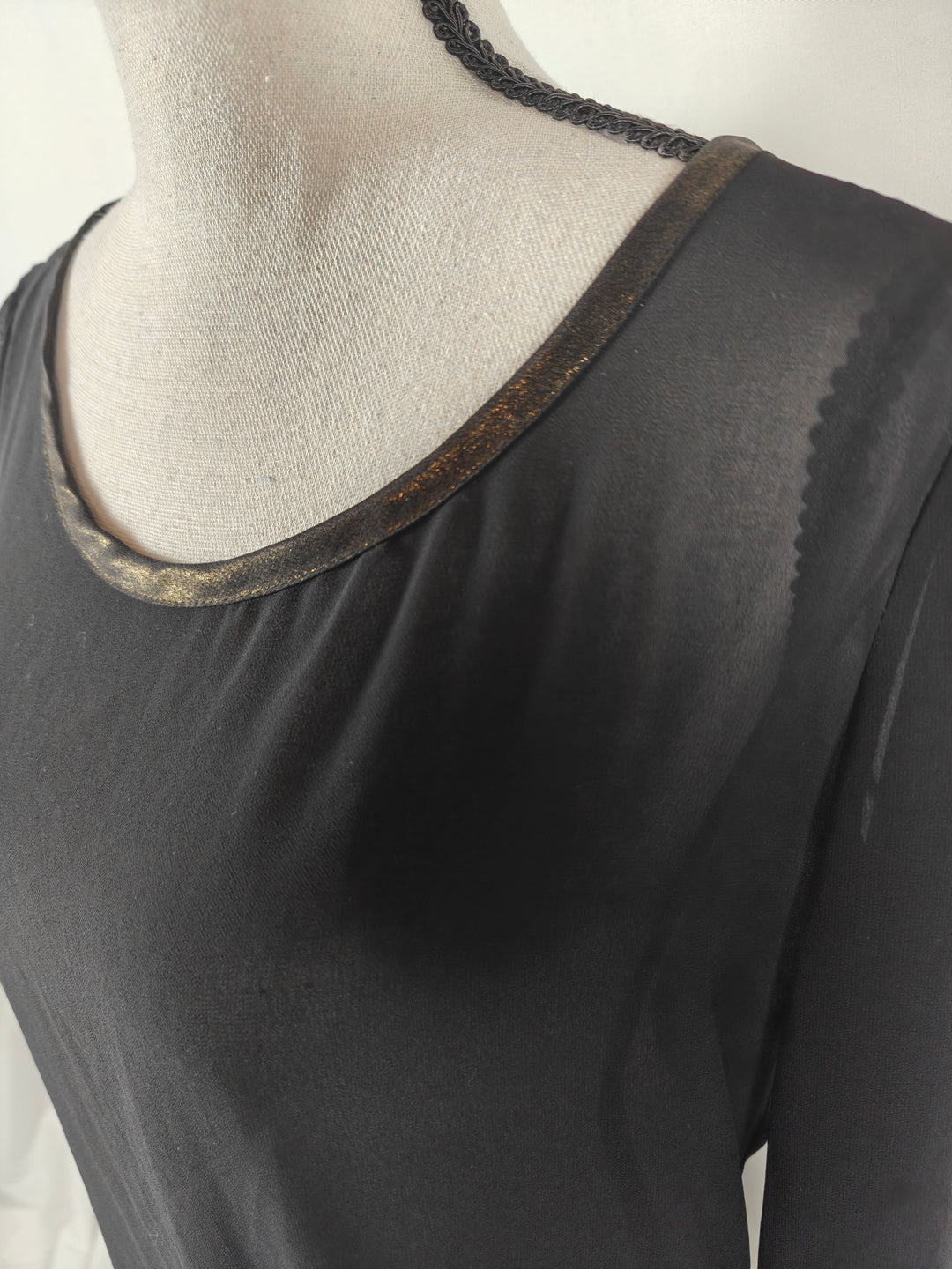 Women’s Olive &amp; Oak Tunic Blouse Black Small