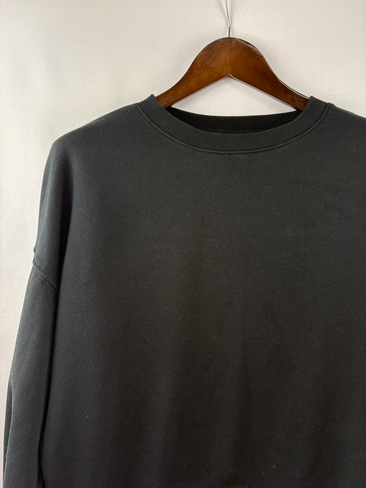 Women’s GAP Medium Black Crewneck Sweater
