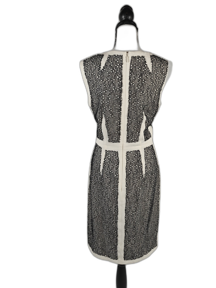 Women’s BCBGMAXAZRIA Lace Sheath Dress Ivory Black Size 6