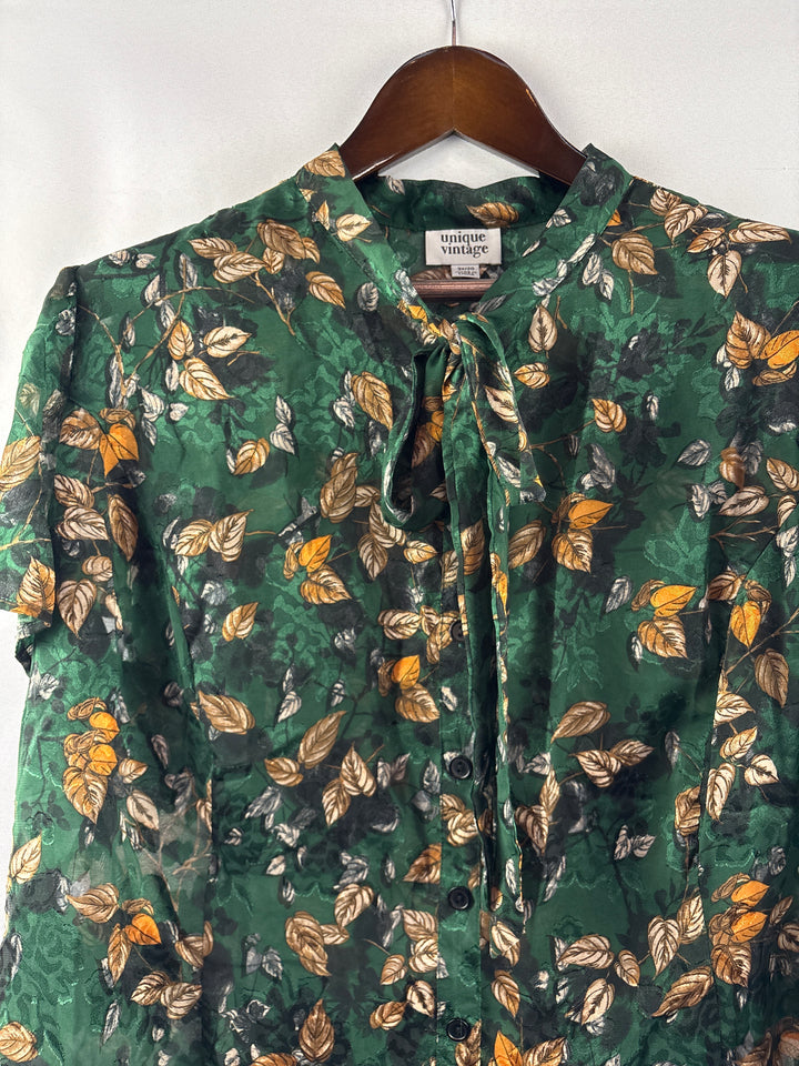 Women’s Unique Vintage 3X Sheer Green Floral Button Up Blouse