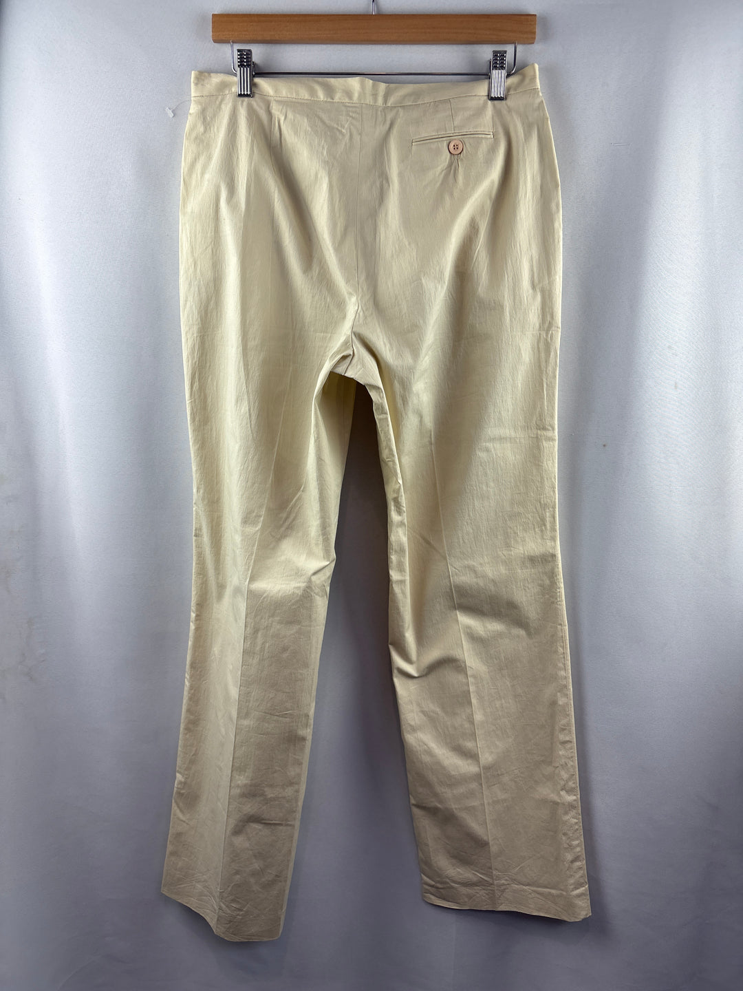 Women’s Nine West Size 10 Cream Pleated Pants