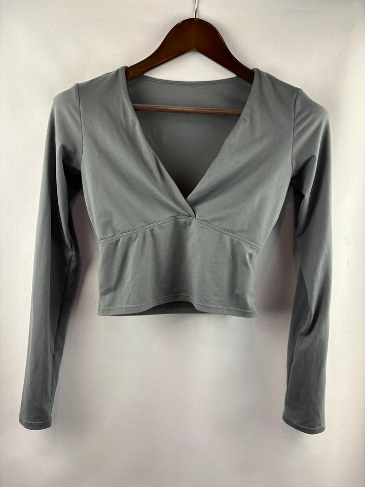 Women’s Halara Large Stone Gray Cropped Long Sleeve