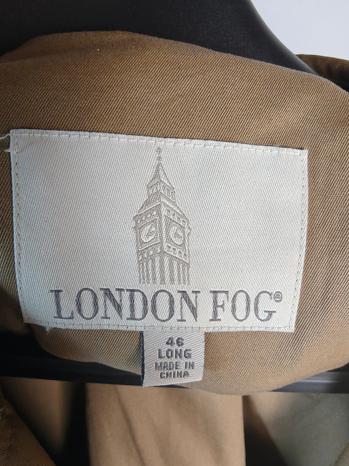 London Fog Men's Tan Trench Coat 46 Long Belted Double Breasted Rain Coat