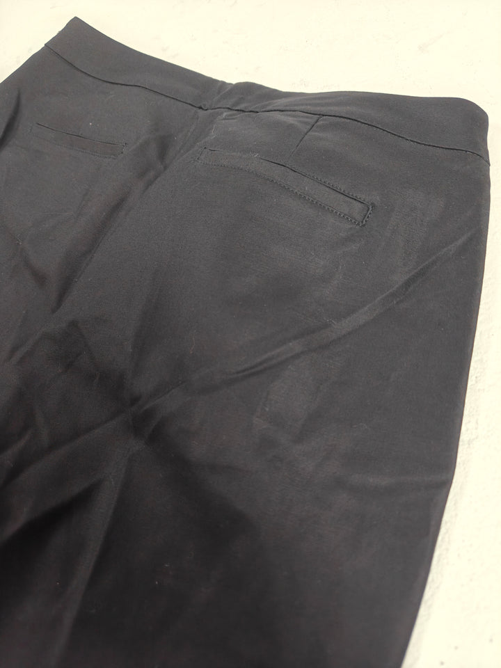 Womens NIC+ZOE Perfect Straight Leg Pants Black Size 8 NWT
