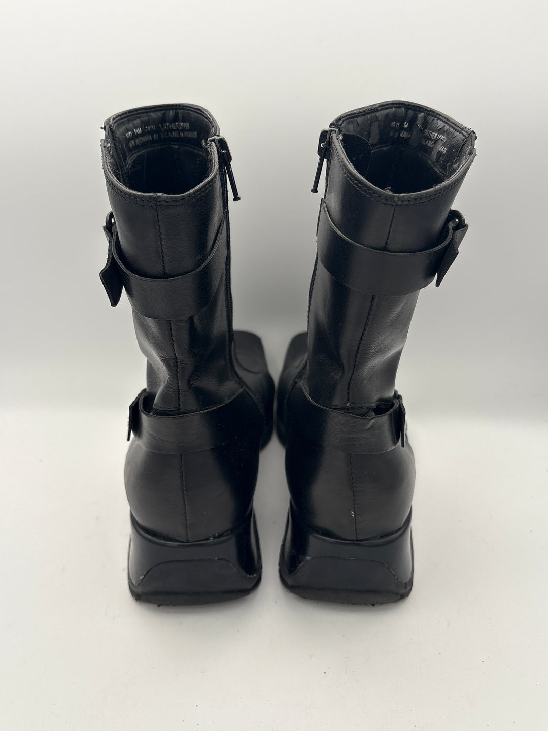 Women’s Clark’s Size 9.5 Black Leather Calf Flat Boots