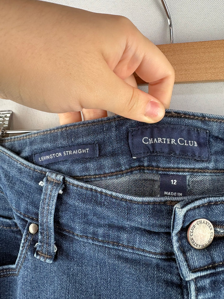 Women’s Charter Club Size 12 Dark Washed Blue Straight Jeans