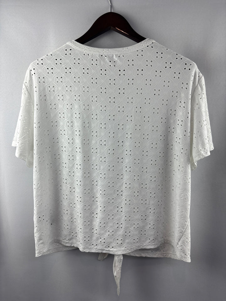 Women’s Zac &amp; Rachel Size 1X White V-Neck T-Shirt