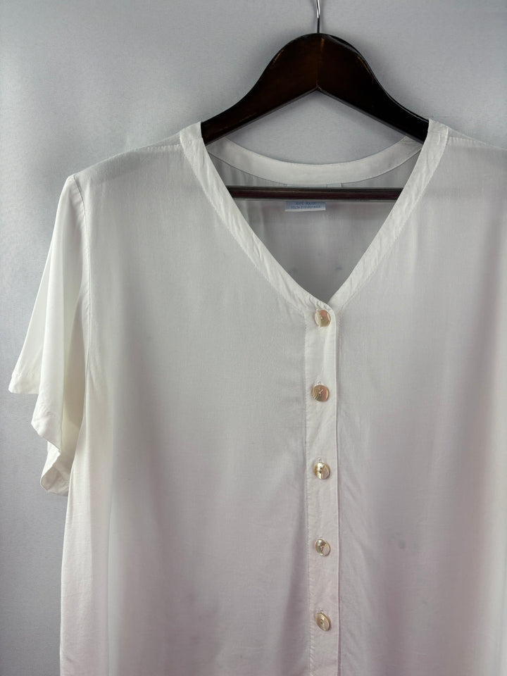 Women’s Blue Ginger XL White Button Up Blouse