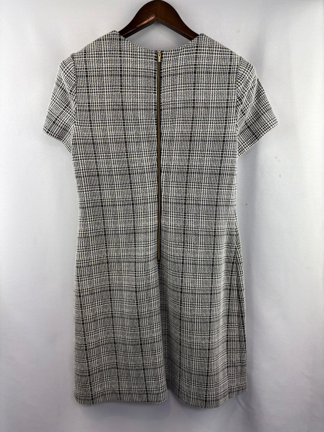 Women’s Calvin Klein Size 10 White & Black Plaid Midi Dress