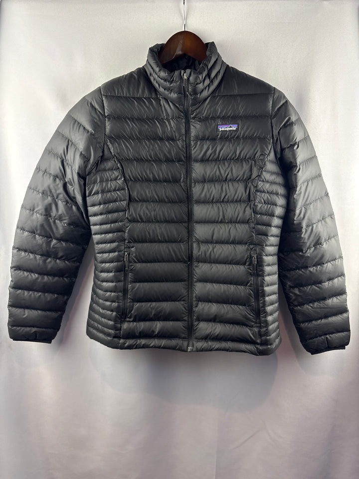 Women’s Patagonia Large Black Puffer Jacket